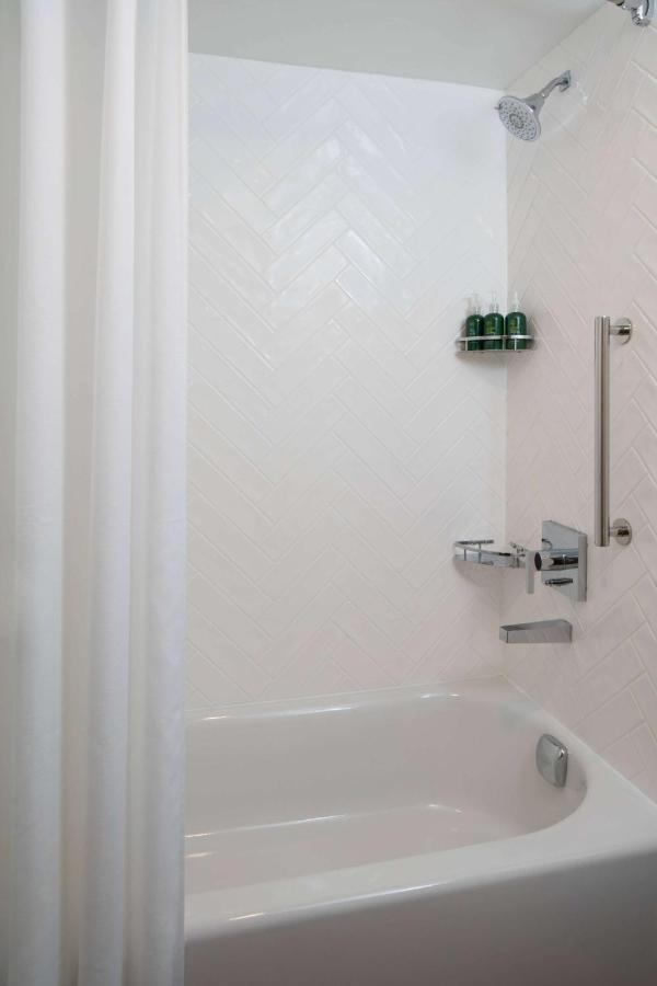 Sonesta Simply Suites Falls Church Dış mekan fotoğraf